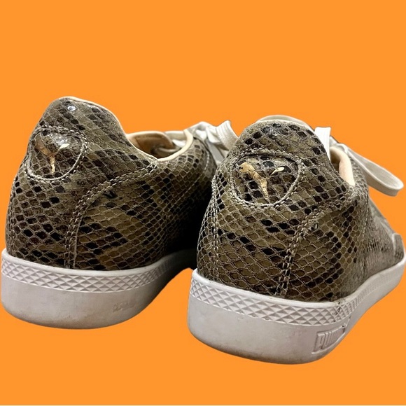 Women’s Snakeskin Pumas - Picture 2 of 3